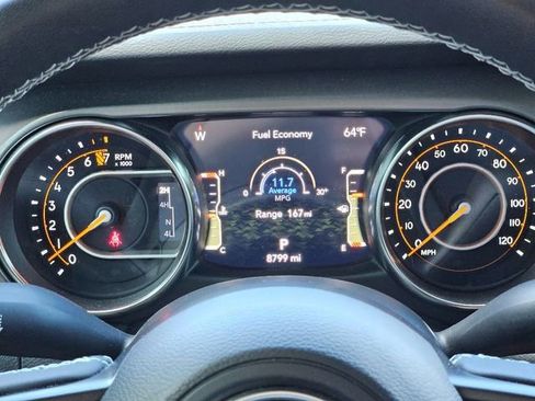 Used 2023 Jeep Gladiator Sport S image 19