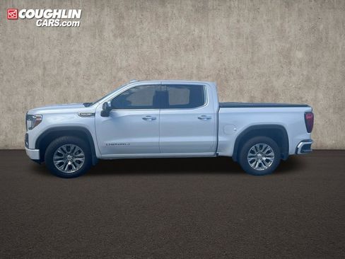 Used 2022 GMC Sierra 1500 Denali w/ Driver Alert Package II AWD/4WD image 2