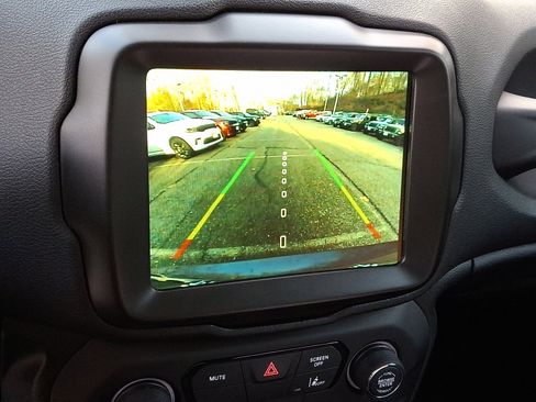 Certified 2023 Jeep Renegade Trailhawk image 19