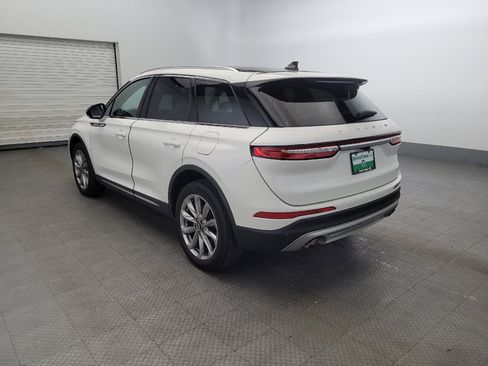 Used 2022 Lincoln Corsair AWD w/ Premium Package image 5