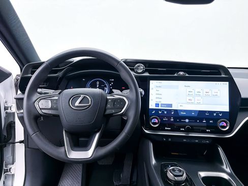 Used 2023 Lexus RZ 450e Premium w/ Technology Package AWD/4WD image 4