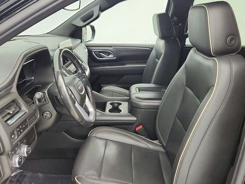 Used 2022 GMC Yukon XL SLT w/ SLT Premium Package image 21