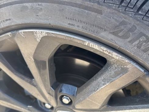 Used 2018 Honda Civic Sport Touring image 5