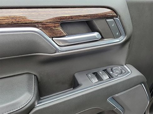 Used 2024 GMC Sierra 1500 Elevation image 19