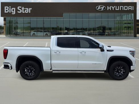 Used 2022 GMC Sierra 1500 Denali w/ Denali Reserve Package AWD/4WD image 5