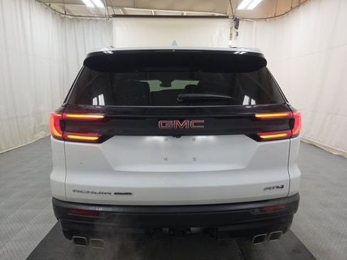 Used 2025 GMC Acadia AT4 image 5