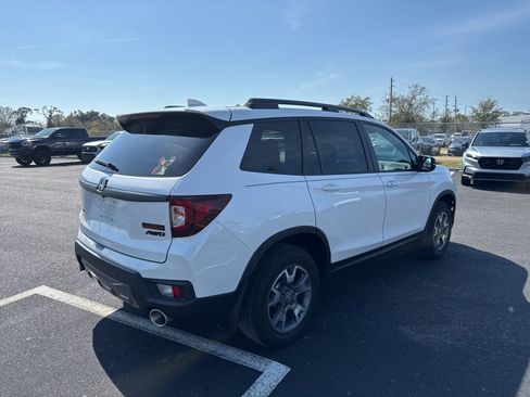 Used 2023 Honda Passport TrailSport image 7