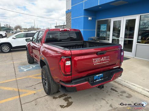 Used 2025 GMC Canyon Elevation w/ Convenience Package AWD/4WD image 7