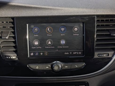 Used 2022 Buick Encore Preferred w/ Safety Package image 31