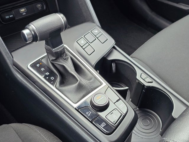 Used 2024 Kia Sportage LX AWD/4WD image 27
