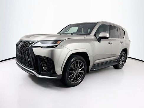 Used 2023 Lexus LX 600 F Sport w/ Accessory Package (Z1) AWD/4WD image 3