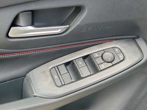 New 2026 Nissan Sentra SR w/ Floor Mat Package FWD image 26