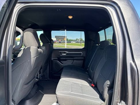 Used 2020 RAM 1500 Big Horn AWD/4WD image 10