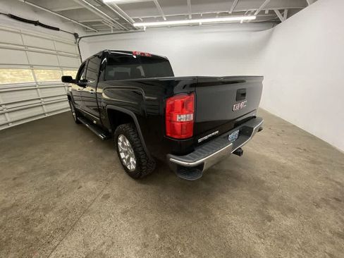 Used 2015 GMC Sierra 1500 SLT w/ SLT Crew Cab Value Package AWD/4WD image 4