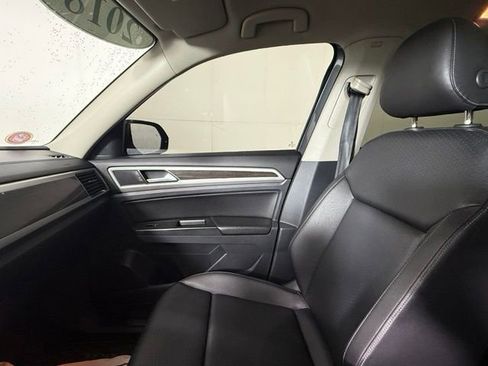 Used 2018 Volkswagen Atlas SEL AWD/4WD image 20