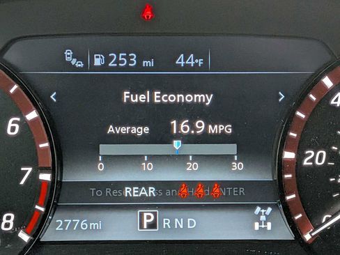 Used 2025 Nissan Frontier PRO-4X w/ Pro Convenience Package image 27