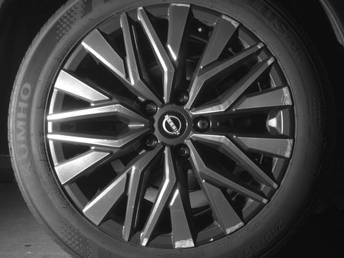 Used 2025 Nissan Altima 2.5 SV image 15