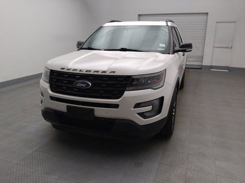 Used 2017 Ford Explorer Sport w/ Equipment Group 401A image 15