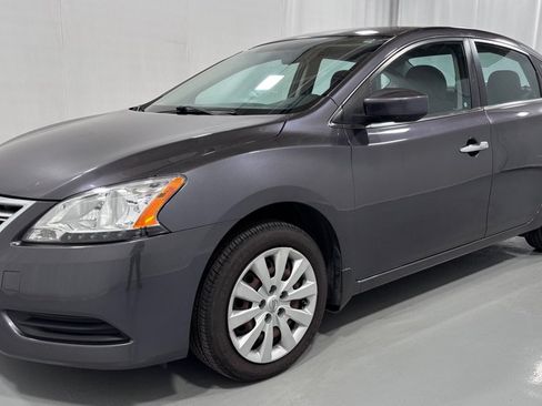 Used 2015 Nissan Sentra SV w/ Navigation Package FWD image 1