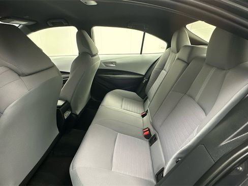Certified 2023 Toyota Corolla SE image 9