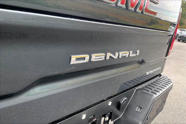 Used 2021 GMC Sierra 1500 Denali w/ Driver Alert Package II AWD/4WD image 32