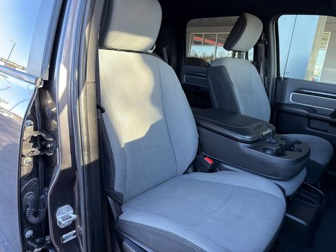 Used 2021 RAM 3500 Big Horn w/ Level 2 Equipment Group image 10