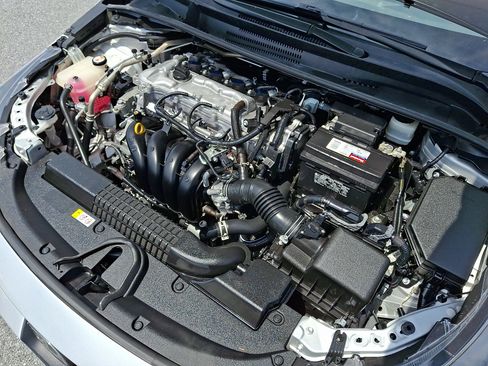 Used 2022 Toyota Corolla LE FWD image 27
