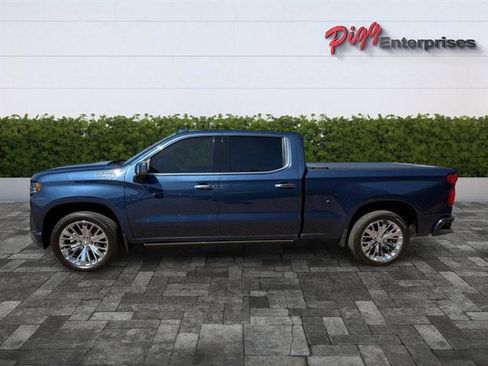 Used 2022 Chevrolet Silverado 1500 High Country image 3