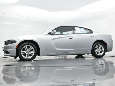 Used 2021 Dodge Charger SXT w/ Leather Interior Group image 52