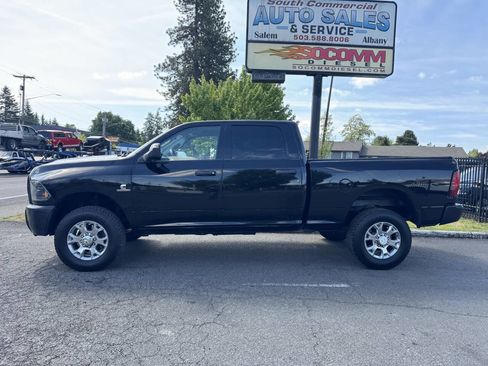 Used 2013 RAM 2500 ST w/ SXT Appearance Group image 2
