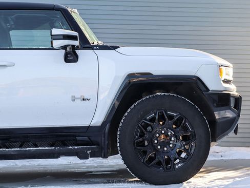 Used 2025 GMC Hummer EV 2X image 11