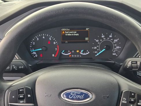Used 2022 Ford Escape SE image 28