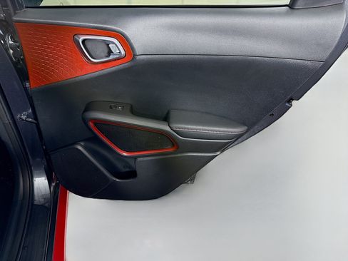 Used 2022 Kia Soul Turbo FWD image 28