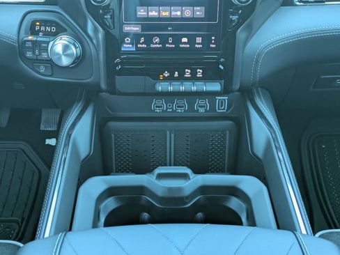 New 2026 RAM 1500 Limited AWD/4WD image 19