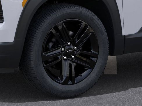 New 2026 Chevrolet TrailBlazer LT w/ Midnight Edition AWD/4WD image 9