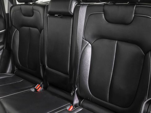 Used 2023 Jeep Grand Cherokee 4xe image 39