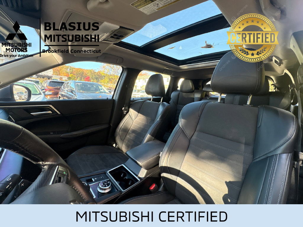 Used 2023 Mitsubishi Outlander 4WD Plug-In Hybrid image 19