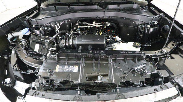 Used 2021 Ford Explorer XLT w/ Equipment Group 202A AWD/4WD image 21