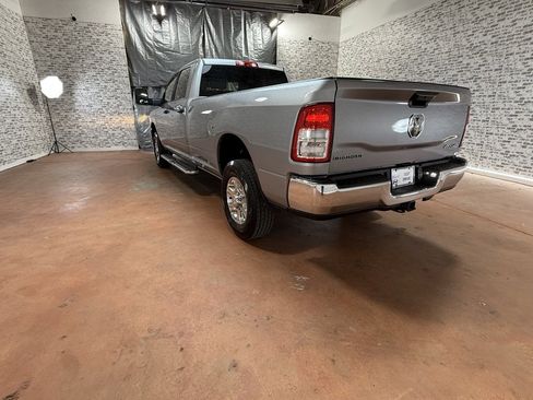 Used 2024 RAM 3500 Big Horn image 5
