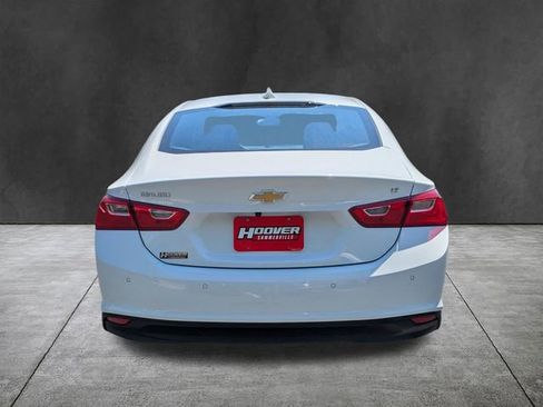 Used 2025 Chevrolet Malibu LT image 5