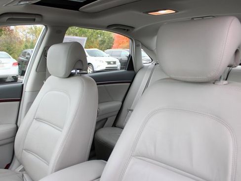 Used 2006 Hyundai Azera Limited image 15