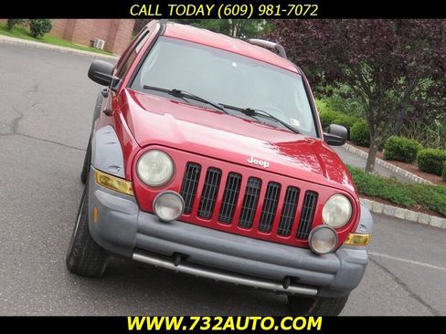 Used 2006 Jeep Liberty Renegade image 14