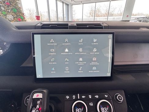 Used 2023 Land Rover Defender 110 S image 48