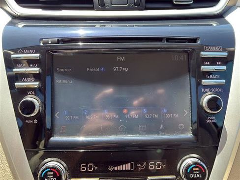 Used 2016 Nissan Murano SL w/ SL Technology Package FWD image 23