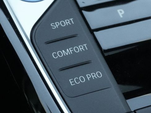 Certified 2024 BMW i4 xDrive40i w/ Premium Package AWD/4WD image 26
