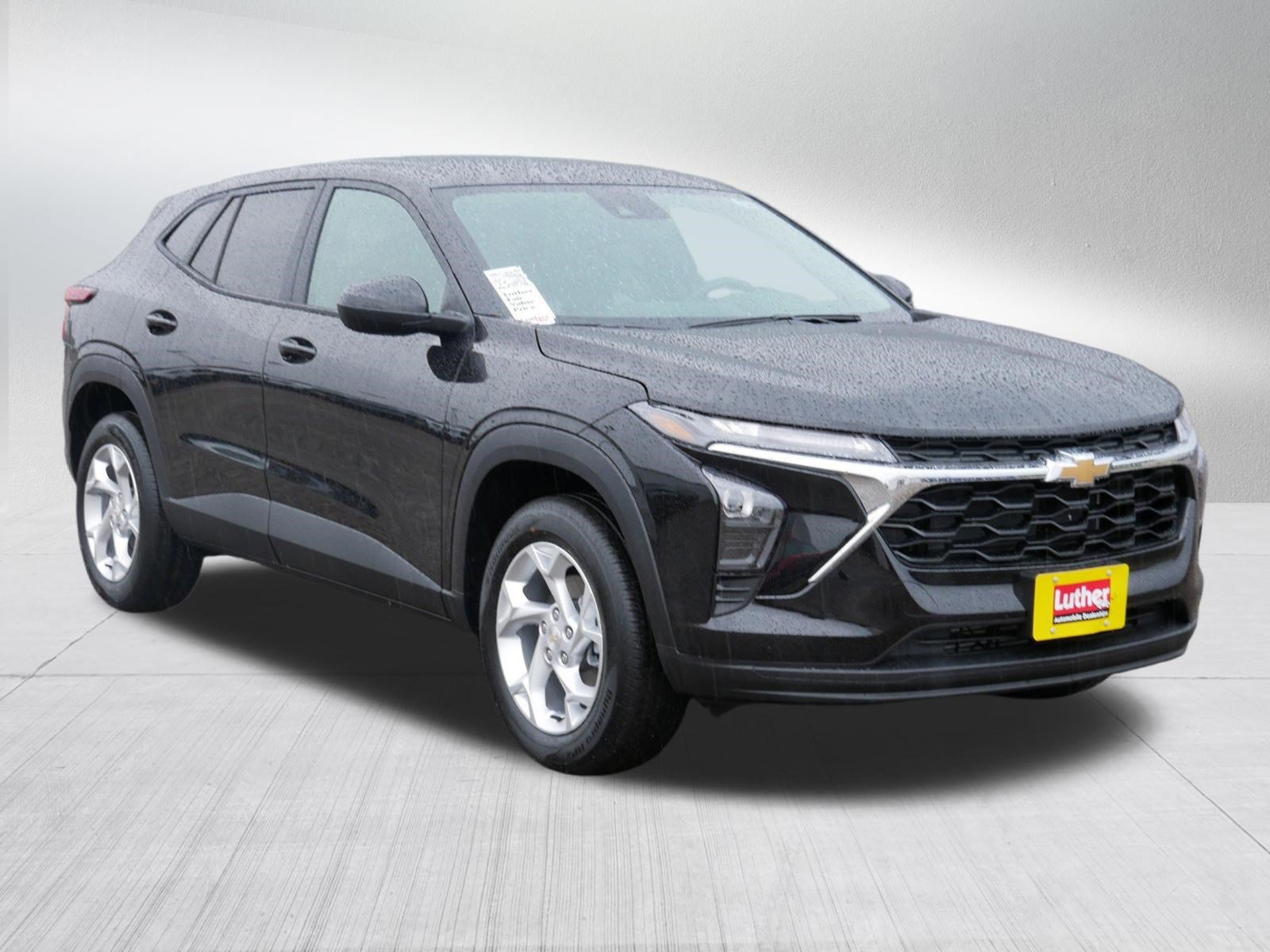 New 2026 Chevrolet Trax LS w/ LS Convenience Package FWD image 7