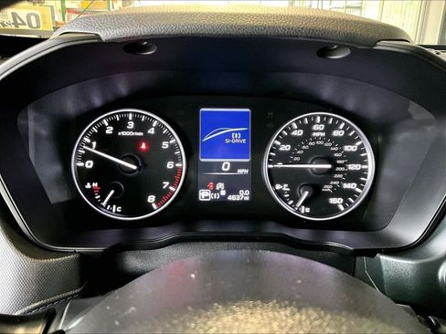 Used 2025 Subaru Forester Premium image 25