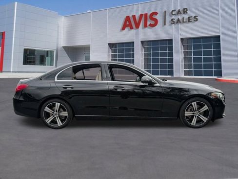 Used 2025 Mercedes-Benz C 300 4MATIC Sedan image 5