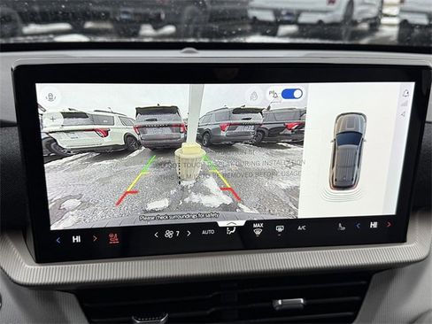 New 2026 Ford Explorer Active w/ Active Comfort Package image 18