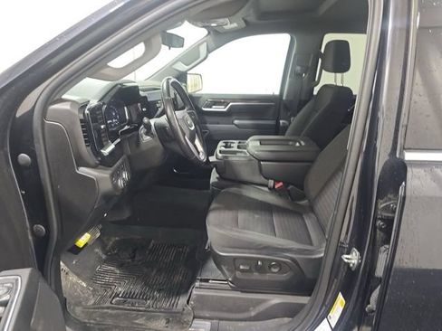 Used 2022 GMC Sierra 1500 SLE AWD/4WD image 7